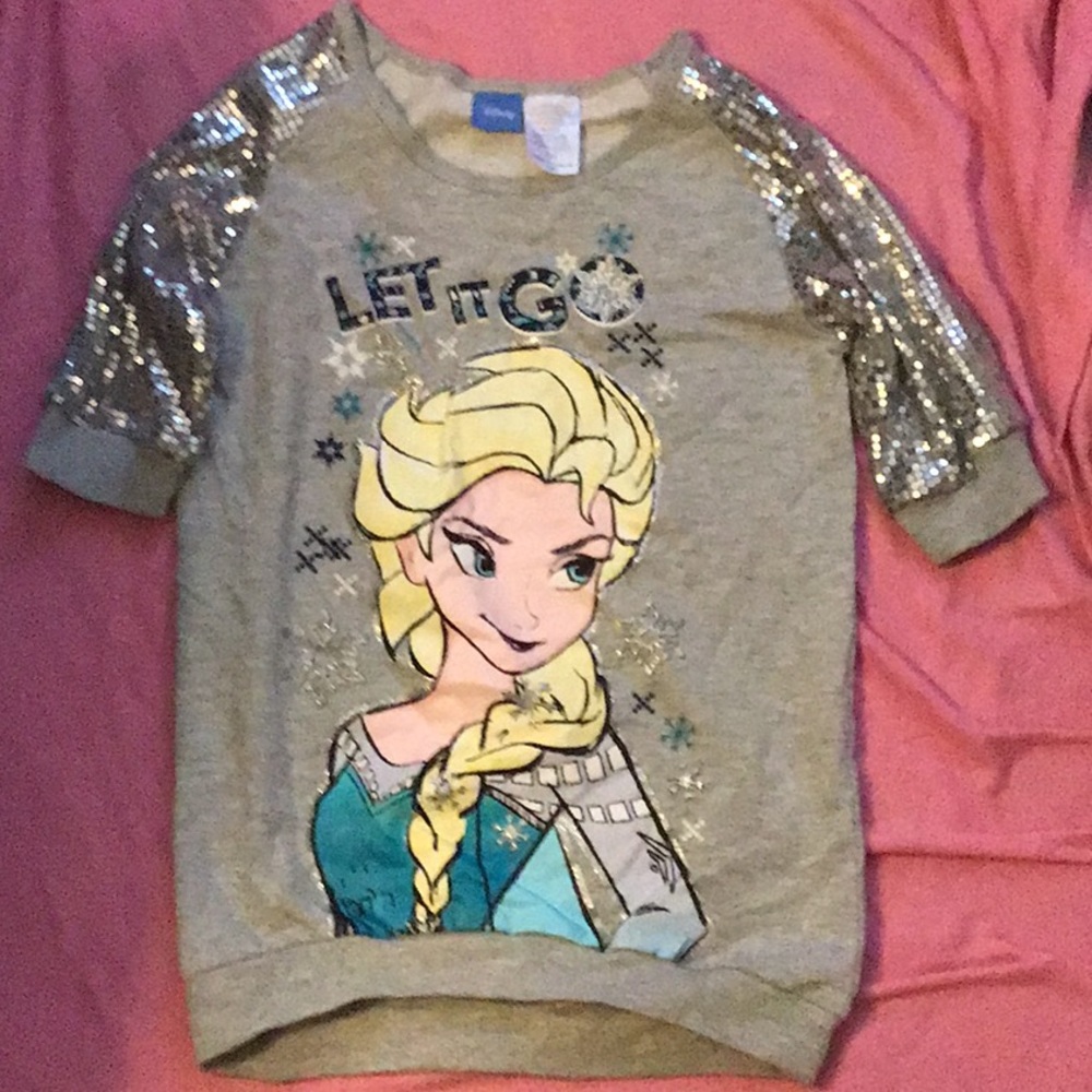 NWOT Disney Frozen shirt